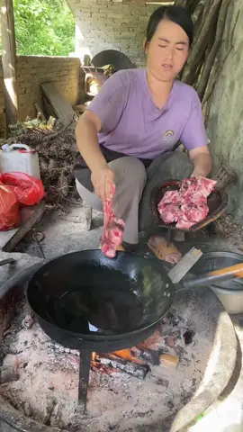 My husband is a hard worker so I cook delicious food for him #mukbang #Foodie #trengding 