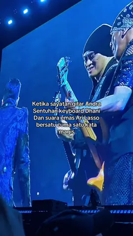 Apalagi pas lagu kirana kemarin langsung turun hujan wah gila tambah magis #dewa19 #ahmaddhani #arilasso #gbk 