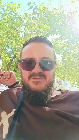A tod@s nos ha pasado con algún perfume😅 #perfumetiktok #perfumes #parati #viral #perfumeria 