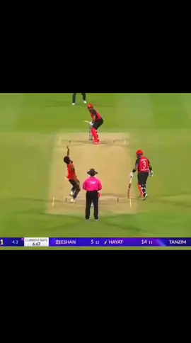 3rd wicket gone by hong kong 👀😨😮#growmyaccount #asiacup2025 #foryou #viewsproblem 