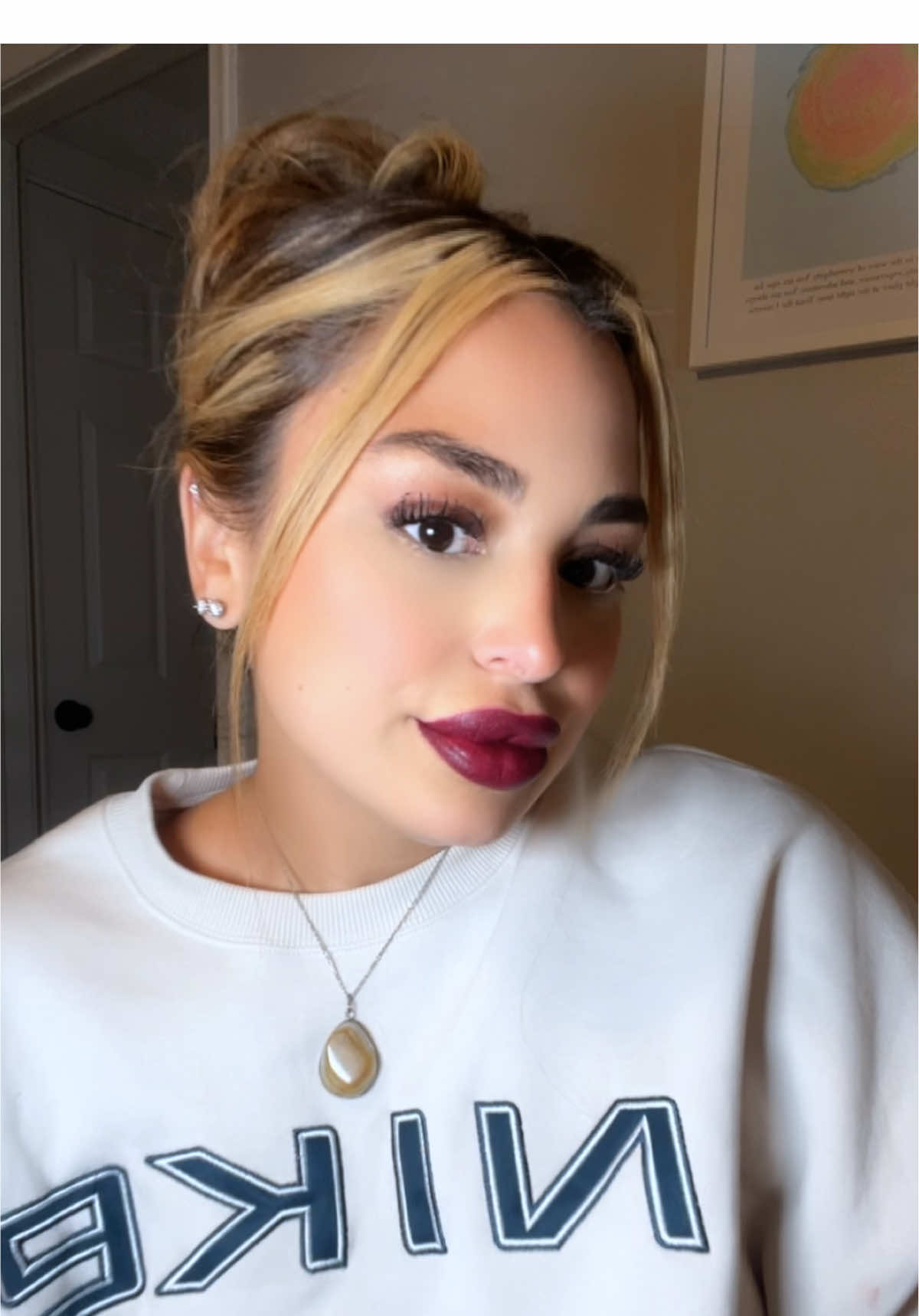 #mattelipstick #lipstick #berry #colourpop 