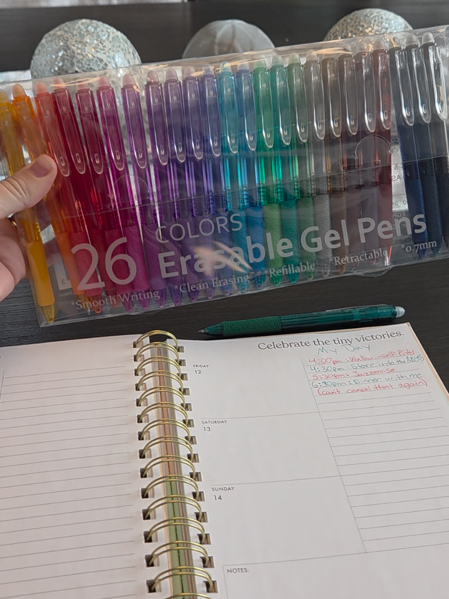 Color code your planner for every season without worrying about mistakes  #erasablepens #plannertok #tiktokshoprestock #tiktokshopholidayhaul #tiktokshopblackfriday 