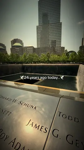 🕊️#twintowers #911 #rip #11september2001 #fyp 