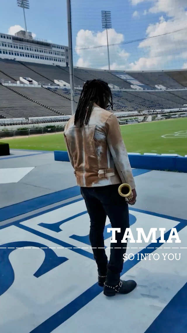 Tamia ‘So Into You’ was begging for sax #tamia #sointoyou #sax #music #jacksonstate   @Jackson State University @Tamia Hill 