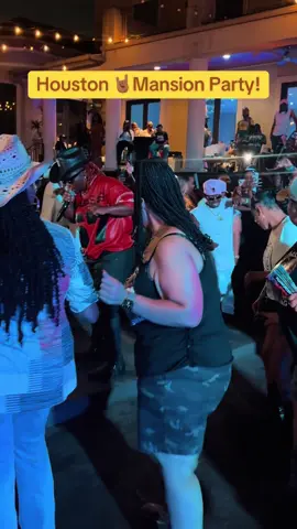 Text ‘Houston Party’ to 404-358-1697 if you’re coming to the next party in Houston, TX! #MyiaBMusic #MBFam #SouthernSoul #HoustonTX