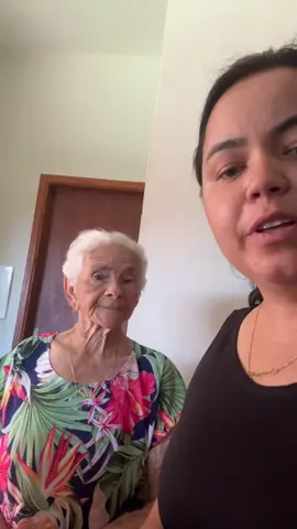 Pra mim muito gratificante poder dar essas experiências pra vovó 
