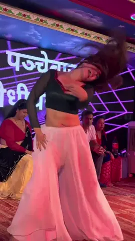 Qayamat Qayamat Song Viral Dance Part 3 #foryoupage #qayamatqayamat #dancevibes #viral 