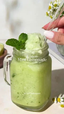 If you’ve never tried this mint lemonade… you’re seriously missing out. It’s like a mojito and a slushie had a non-alcoholic baby. It’s easy to make, refreshing and also the perfect frozen mocktail. What you’ll need: ▪️ 1/3 cup fresh lime juice ▪️ 4 tablespoons agave syrup (or your favorite sweetener) ▪️ 12 mint leaves or more ▪️ 3 cups ice ▪️ 1/2 cup water Add everything to a high-speed blender and blend until you get a slushy, frappé like texture. Add a bit more water if needed. Pour into glasses and enjoy right away!