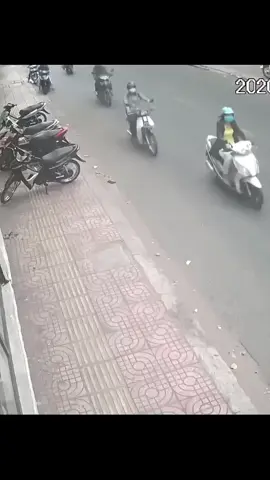 #😱