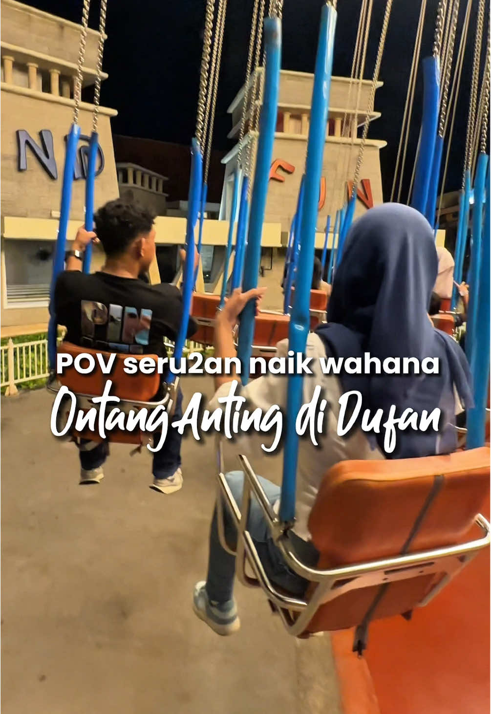 POV Seru-seruan Naik Wahana Ontang Anting di @Dunia Fantasi 😍  Mumpung lagi ada promi, Cuma 3 hari aja, setiap Kamis - Sabtu kalian bisa dapetin diskon fantastis up to 50% . Plus  ada cashback 100K untuk pembelian pertama di TikTok ! Gasskeun beli tiketnya sekarang dari tag lokasi di video aku ya 😉 #JelajahAkhirPekan #HealingBarengKeluarga #Dufan #JelajahKota #JalanBarengFajar 