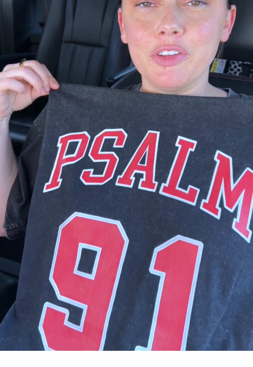 Cute oversized bible verse shirt! Vintage acid wash faith Tshirt. #psalm91 #christisking #christianclothing #vintagetee 