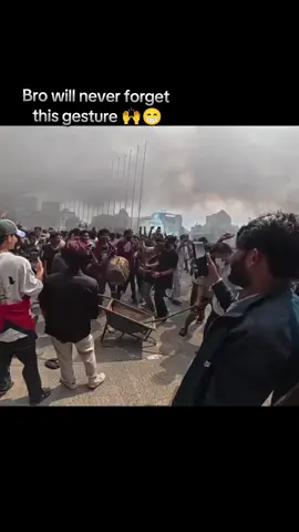 @wehatecold He will never forget Nepal 🇳🇵🇳🇵😂😁#nepalitiktok #tourist #protest #fyp #goviral 