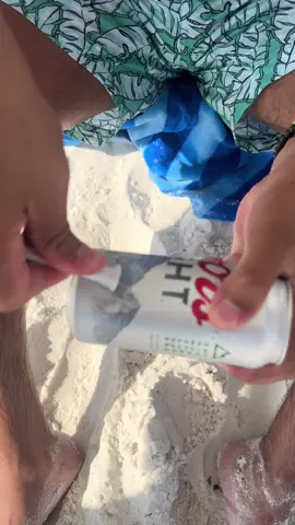 🍻CHEERS TO THE LAST DAYS OF SUMMER GOLF 🍻 #staythirsteemyfriends  . . . . . #asmr #golftiktok #golfasmr #golf 