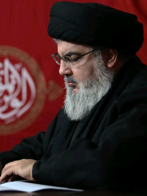 انهض يانور عين 😞💔  أقتربتك مصابك ياأبا هادي ان شاء الله نفرح بمفاجئة التي قال عنها ابنك وتضهر مرة ثانية 🥹💙 #خامنئيون🇮🇶❤🇮🇷  #ولدالشايب  . . . . . . . . .#pppppppppppppppp  #f  #wedding 