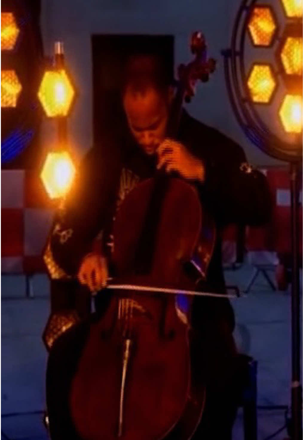 We had a wonderful time performing ‘Deep River’ on The One Show from our upcoming album ‘River of Music’, which is out this tomorrow 🎶 #classicalmusic #cello #newmusic 