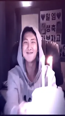 #part145 Happy birthday par kimnamjoon 😊💜နောင်နှစ်တွေ့မှာလည်း ချစ်ရတဲ့မန်ဘာဝင်တွေ့နဲ့အတူ ရှေ့ဆက်သွားနိုင်ပါစေလို့ ဆုတောင်းလိုက်ပါတယ်နော်😍💜#bts_official_bighit💜 #btsarmyforever💜💜💜💜💜💜lov 