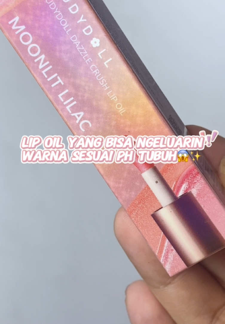 Kilau natural yang bikin bibir selalu juicy 💋 @Judydoll Indonesia Lip Oil, rahasia bibir sehat tanpa effort ✨ #judydoll #judydollindonesia #lipoil #bibirsehat #bibirsehat 