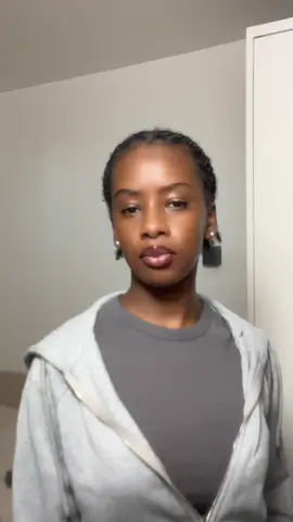 #senegalaise_tik_tok 😂🇸🇳 ##mauritania🇲🇷 #frypgシ    Une fausse sénégalaise 😹🌸@Miel135 @Mignonne peulh ❤️🫶🏼 