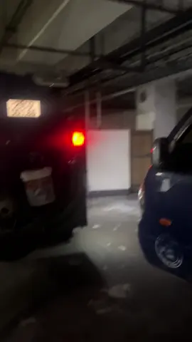 Cũng cấp vận chuyển bùn vi sinh hiếu khí & kỵ khí cho các bể sử lý chất thải tòa nhà và các công ty. Tỷ lệ bùn đạt trên 80%. Khách hàng cần ib e nhé. Khắp khu vực miền Bắc nhé ạ. 