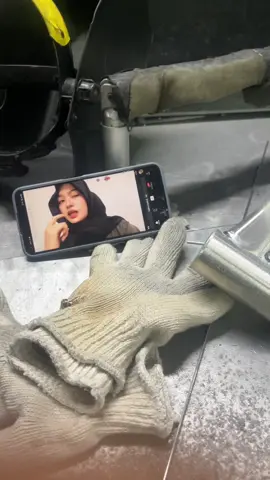 Weldingaku kalah ayuu jii🤣@irgii #weldergtaw #welderpemula #xyzabc #manabisakeren #fyp