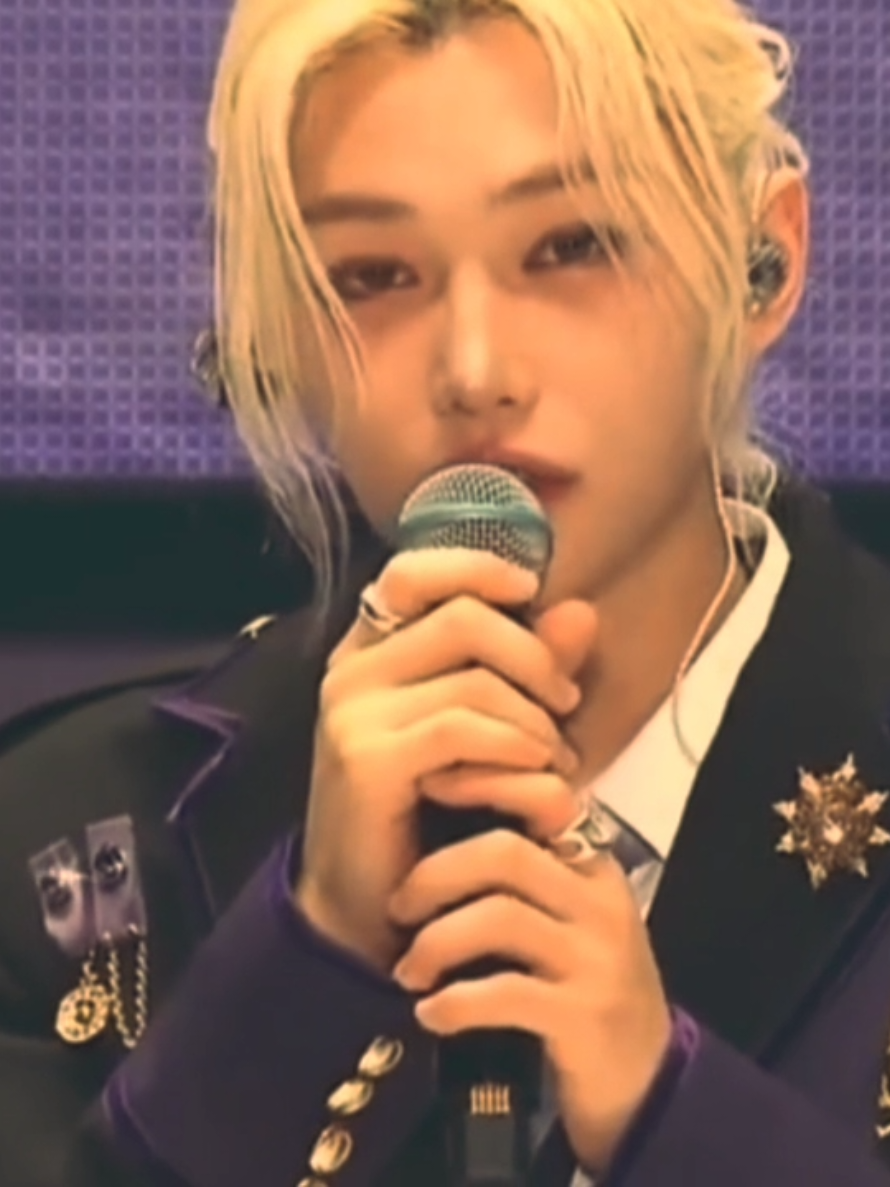Happy Birthday Felix I love you, thanks for everything💞💋🥹