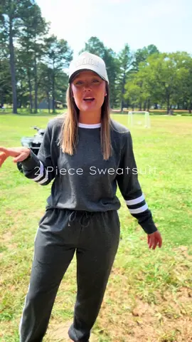 #sweatsuit #2pieceset #traveloutfit #loungeset @WIHOLL FASHION 