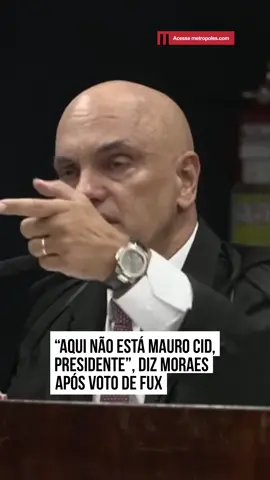 Durante o voto da ministra do Supremo Tribunal Federal (#STF) #CármenLúcia, Alexandre de Moraes fez uso de vídeos com cenas do discurso do ex-presidente #JairBolsonaro no 7 de setembro de 2022 e, em ironia ao voto de Fux, afirmou que nem Mauro Cid nem Braga Netto estavam presentes no momento de defesa de intervenção militar. “O mesmo discurso, intervenção militar criado pela organização criminosa, intervenção militar, intervenção militar com Bolsonaro presidente. Aqui não está Mauro Cid, aqui não está Walter Braga Netto, não está Garnier, não está Anderson, não está Ramagem. Aqui não está os demais réus. Aqui está o líder da organização criminosa”. #TikTokNotícias