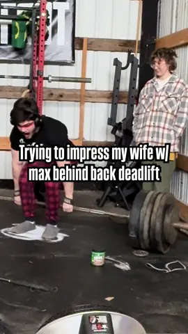 MAX BEHIND THE BACK DEADLIFT for my wife with 1/10th a scoop of @Psycho_Pharma  545 went up; but will 585 go down??? Use code BLIND to support and save 20% #gym #gymmotivation 