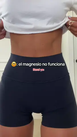 Lo que más me gusta del Magnesio ObyMX es que: 1️⃣ Apoya el metabolismo y equilibrio muscular, lo que contribuye al control natural de peso 💪. 2️⃣ Favorece un mejor descanso y sueño profundo, clave para mantener energía y evitar antojos innecesarios 💤. 3️⃣ Ayuda a manejar el estrés y la ansiedad, apoyando hábitos más saludables en el día a día 😮‍💨. Si lo quieren probar, esta en el carrito naranja 🛒🧡 #magnesio #obymx #controldepeso #metabolismo #tiktokmehizocomprarlo 