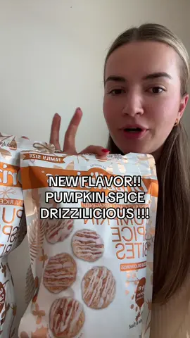 Literally drooling over this flavor #drizziliciousminiricecakes #pumpkinspice #drizzilicious 