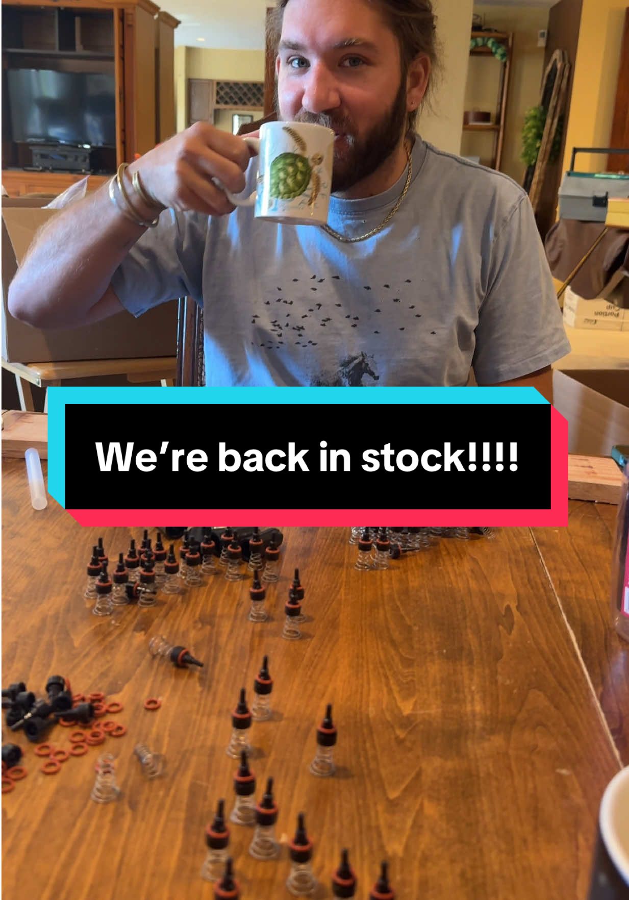 Everyone wants a family business until it’s time to work! 😉🥵 You guys sold us out!!! But then we had manufacturing problems so we just switched to a new manufacturer & in the future they will assemble for us but we don’t have a dedicated & trained team yet so it’s up to us!!! Doing our best to get as many out as possible! American made, hand assembled, quality controlled, BEST WAY TO MAKE JELLO SHOTS THAT EXISTS!!! #jelloshot #jelloshots #bartok #bartender 