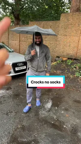 That’s how you wear crocs properly #crocs #socks 