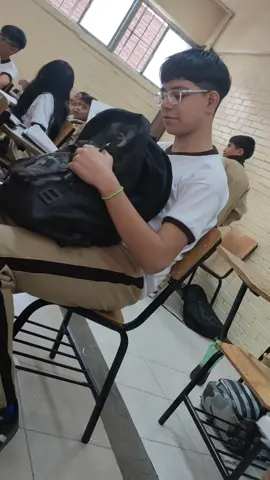 #fyp #parati ##humor #Viral #foryou @JOAOOOOO🗣️🗣️🗣️ @爱•|ɪᴛᴀᴄʜɪ✓|•爱 @maikol @Zāp 