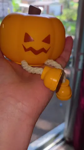 Bring the cozy Halloween vibes home 🎃✨ This pumpkin night light adds the perfect glow for fall nights, spooky season décor, or a cute kids’ room light! #PumpkinNightLight #HalloweenDecor #FallVibes #CozyHome #SpookySeason 