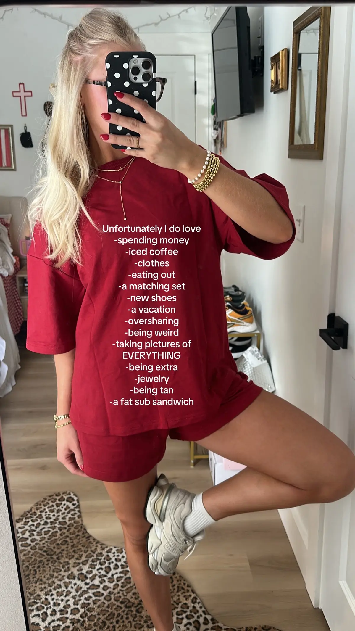 + 20 more things I could add🤭☕️📸🛫📦#unfortunatelyidolove #unfortunatelytrue #thingsilove 