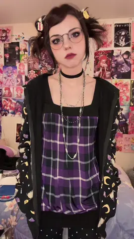I didn’t like Bianca but they would’ve been a fun duo #imogenmoreno #imogenmorenocosplay #degrassi #degrassicosplay #cosplayersoftiktok 