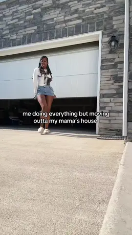 she don’t want me to leave anyways  #fyp #foryoupage #wlw #viral #fypシ 