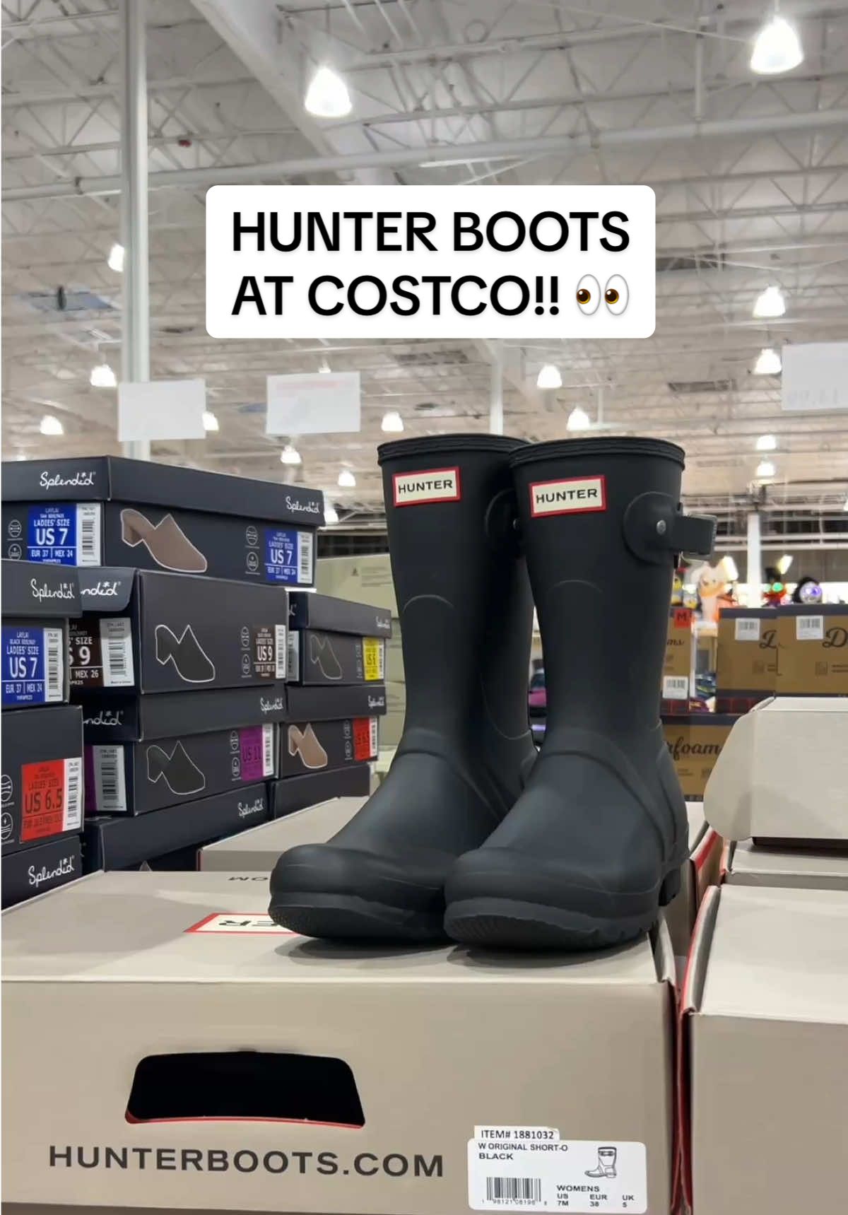 Hunter boots at Costco!!👀 #costco #costcofinds #costcotiktok #hunterboots #costcohaul @Costco Wholesale @Hunter Boots 