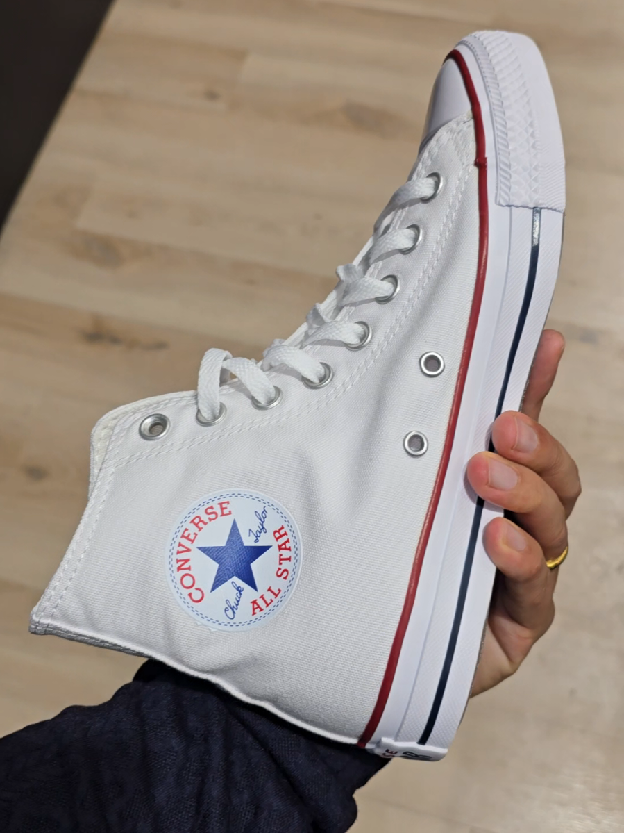 ✨ Converse Chuck Taylor All Star | Timeless Street Style ✨ #ConverseAllStar #TikTokSOPS #StreetStyleShoes #SneakerDeals #ClassicKicks