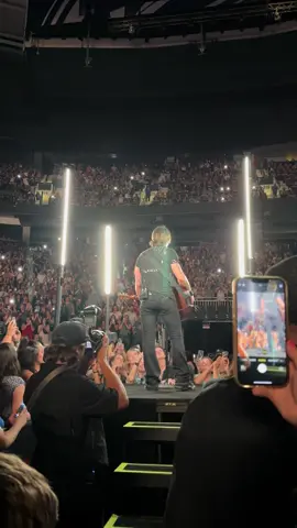 #keithurban #vancouver #highandalivetour #canada🇨🇦 #keithurbanhighandalivetour 