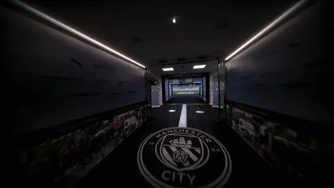 The biggest derby in England | #fyp #xyabc #viral #manchesterunited #mancity 