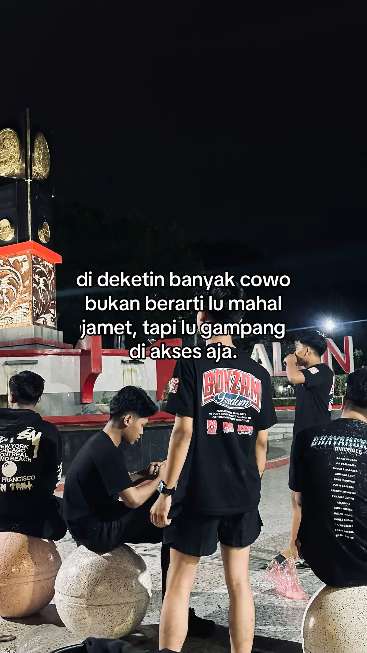 kek kaos bazr, murah gampang di akses lagi. 1 week to close order, lets go!!💌