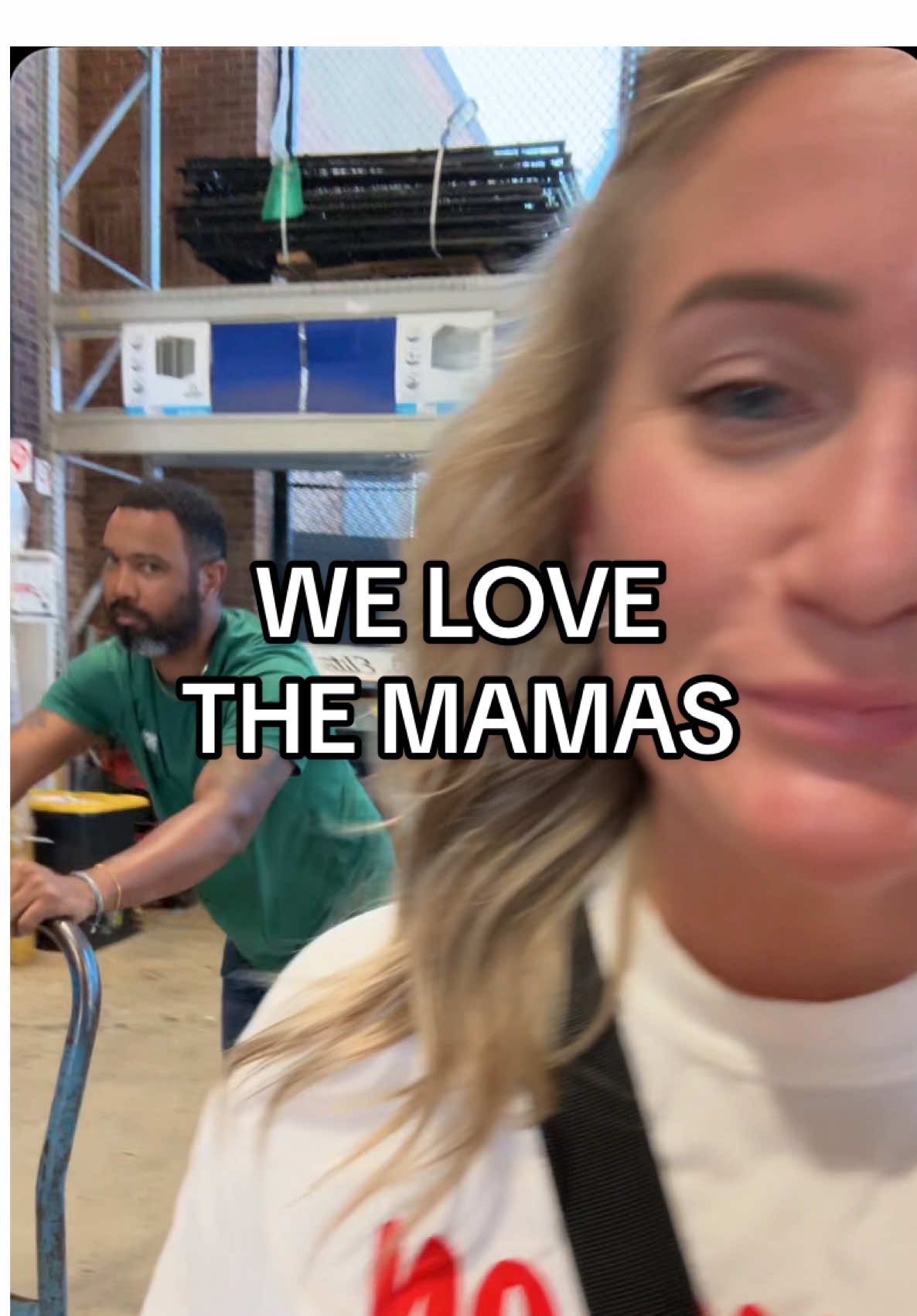We don’t scroll past mamas over here. We love supporting you, we love counting to 5, reposting & all the other things! 🫶🏻 #relatablemom #momlifeunfiltered #MomsofTikTok #momcontentcreator 