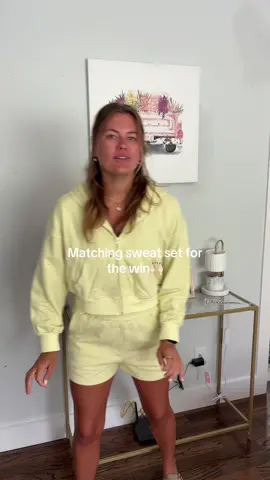 You can make 3 outfits with one piece😍😍😍 love love loveee matching sets #matchingsetsforwomen #matchingset #butteryellow #sweatset #TikTokFashion 