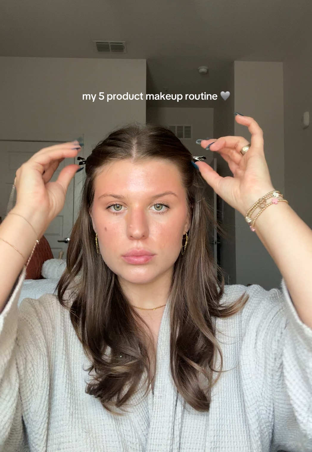 my everyday glam 🤍 #everydaymakeup #everydaymakeuproutine #fyp #foryourpage #5minutemakeup 