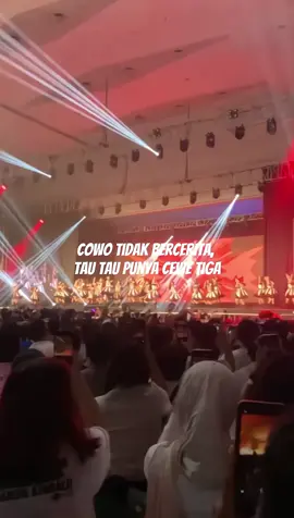 Cowo seng ora kebagian bedil, kebagiane mung @graciejkt48 @christyjkt48 @onieljkt48  #jkt48 #jkt48newera #graciejkt48 #christyjkt48 #onieljkt48 