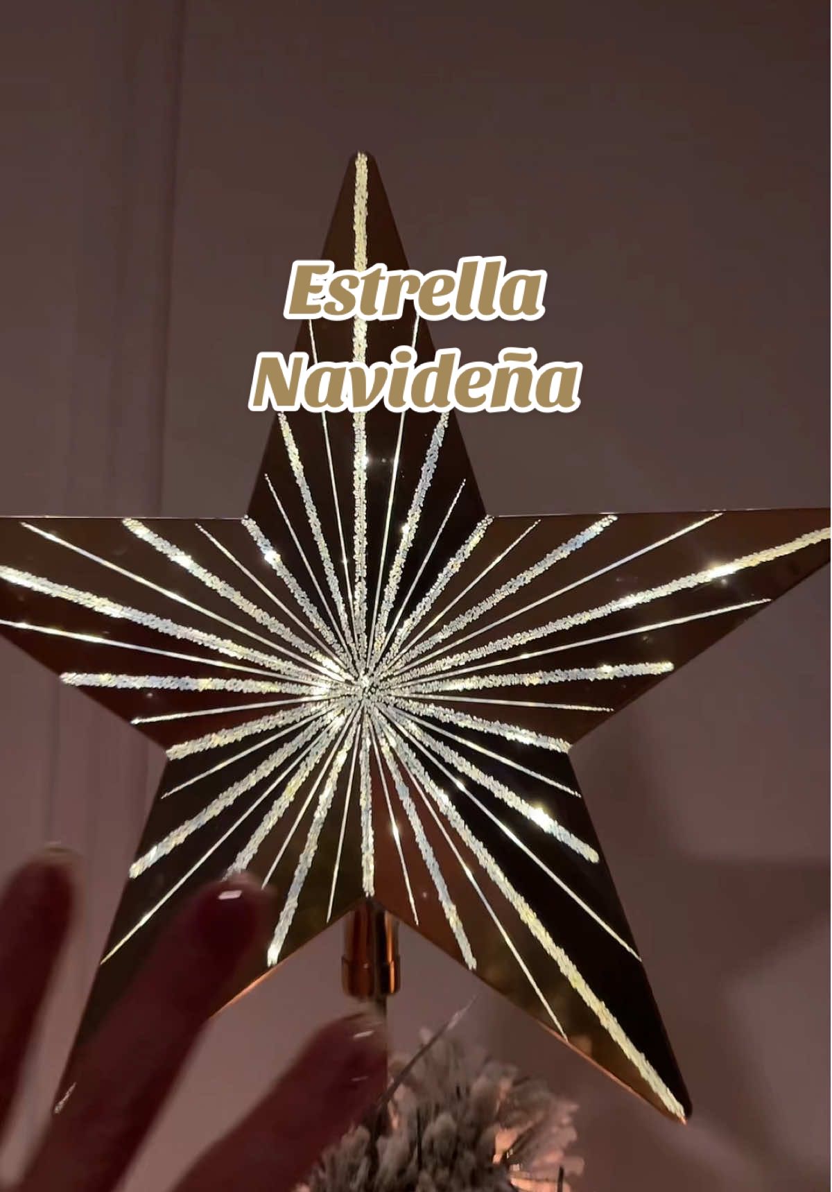 Estrella Navideña con luces y facilidades de colocar #estrellas #estrellanavideña #starrynight @QVC, Inc 