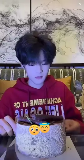 senang gak kalian dengar suara nya setelah sekian lama nya gak dengar suara nya😭🥺 ajun kmu cepat pulang dari hiatus mu itu aku kangen kmu ajun 🥺😔😢🥀#wangjunxi_汪俊熙 #tf_stan_🍓 #tffamily_4th_generation #tffamily🇨🇳💫 
