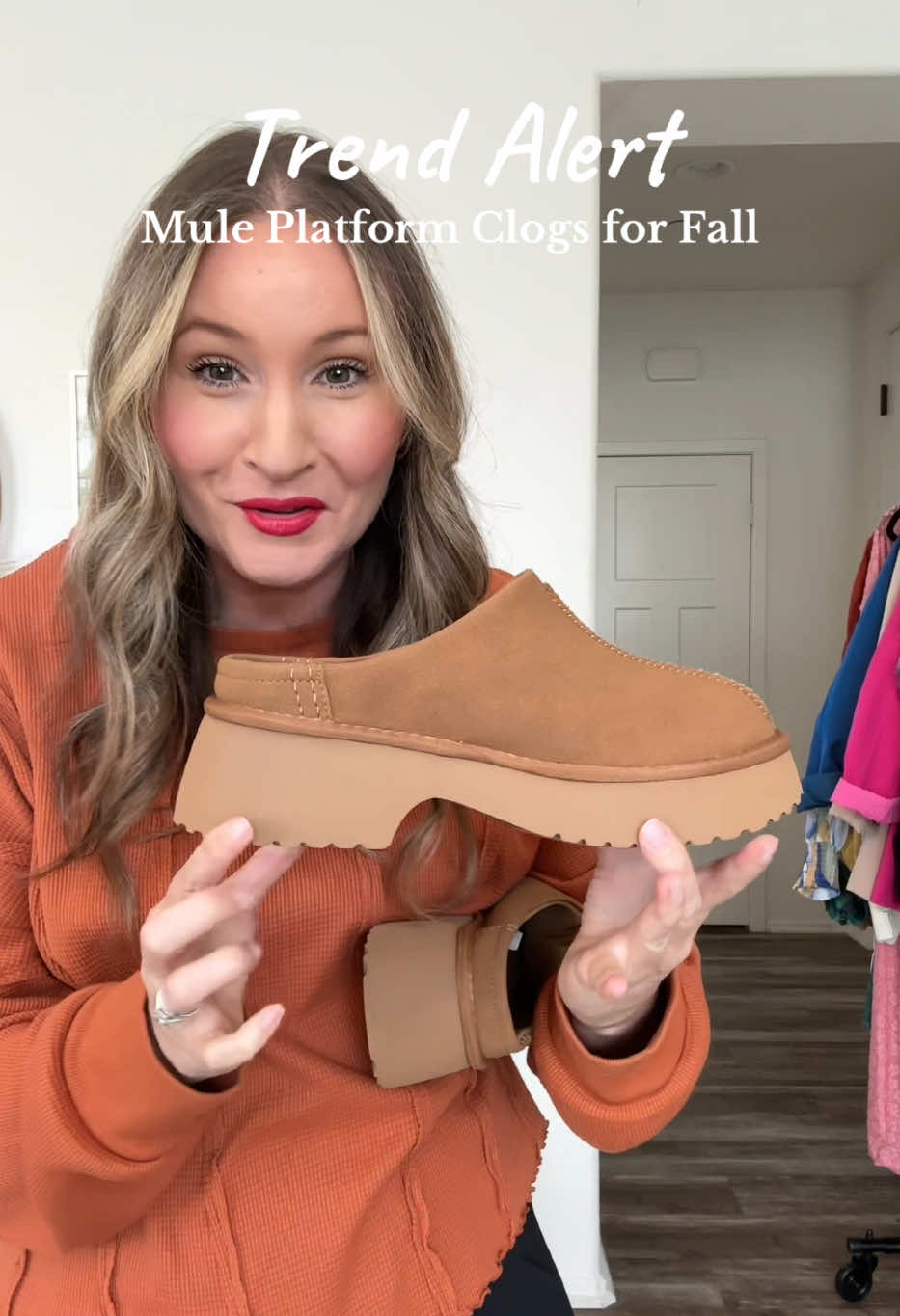 In love with these clogs for fall! 🍂 #fallclogs #clogs #dreampairs #mules #fallfashion 
