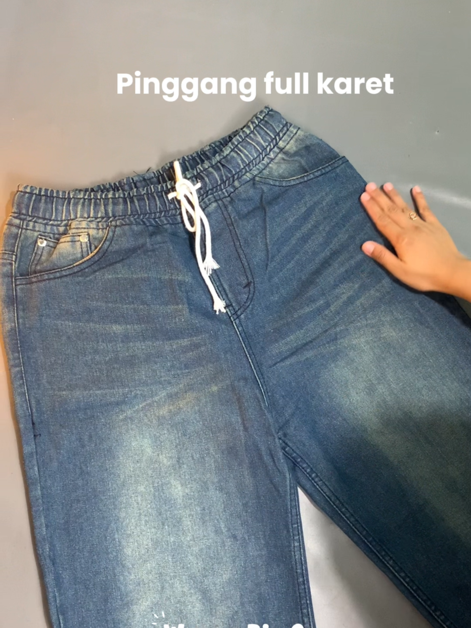 Warna favorit (Retro) , setiap ready langsung cepat habis. Cek keranjang ya stok terbatas #jeans #fypdong #outfitcelanajeans #recomended #loosejeans